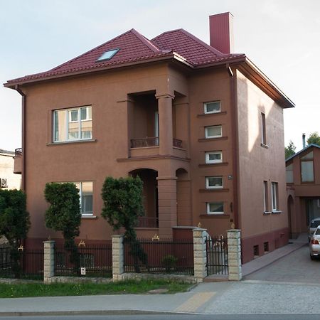 Petro Delux Apartments Kaunas Buitenkant foto