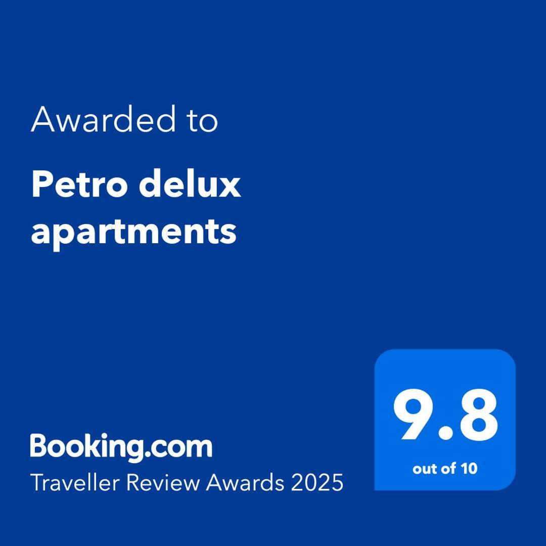 Petro Delux Apartments Kaunas Buitenkant foto